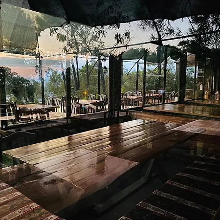 Havasupark Hotel